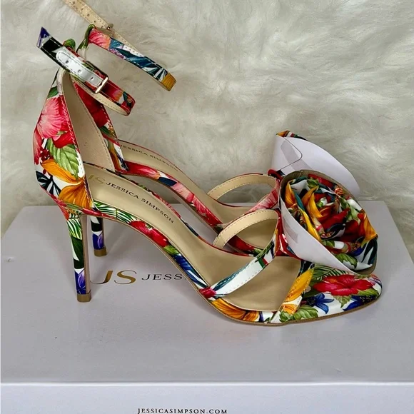 Jessica Simpson Women’s Taiga Floral Heeled Sandals - Picture 3 of 7